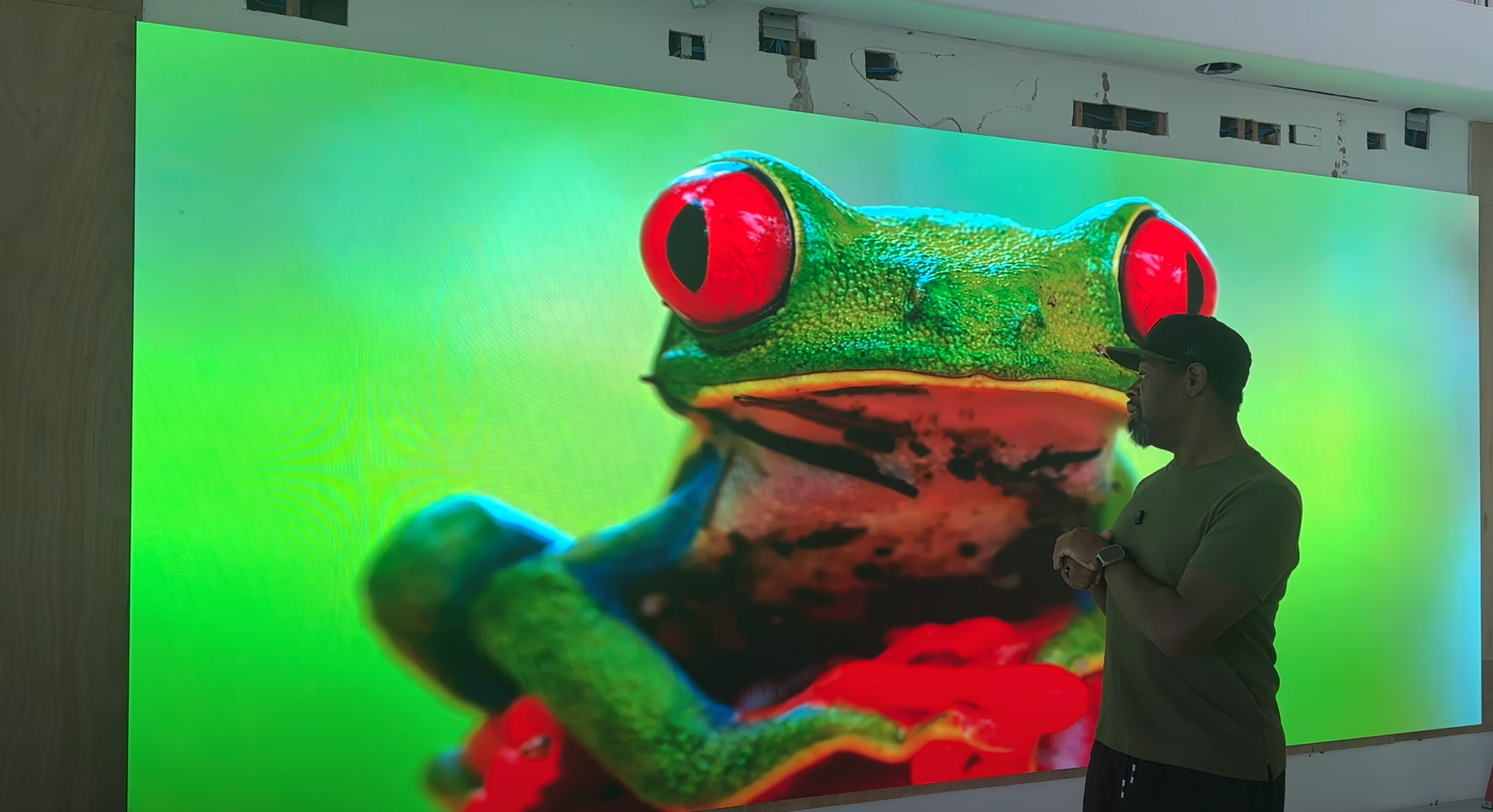 AWALL CoB MicroLED Displays